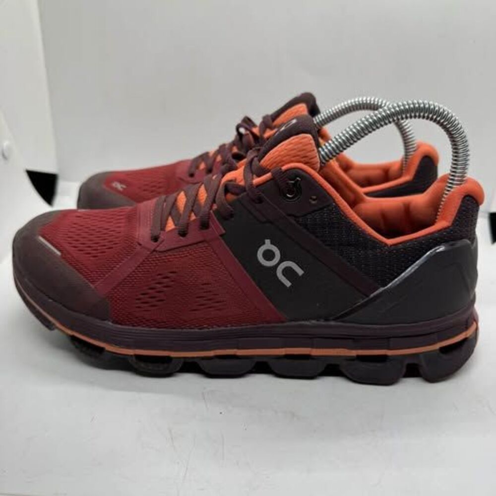 On Cloud Cloudflyer Womens Size 8 Red Shoes sneakers